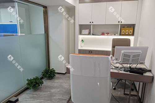 武汉平头牙匠口腔牙齿治疗商谈室 武汉平头牙匠口腔牙齿治疗商谈室