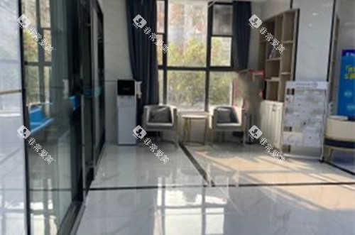 武汉华硕口腔内部大厅环境