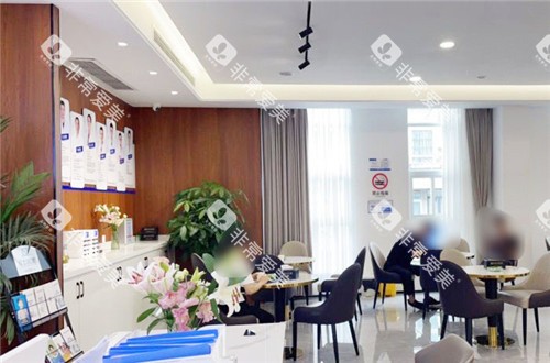 贵港佳士洁口腔8 贵港佳士洁口腔8