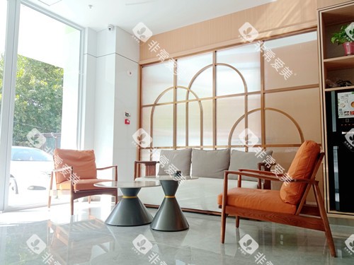 天水麦芽口腔候诊区 天水麦芽口腔候诊区