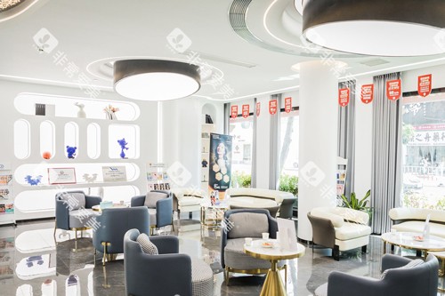 汕头天佑口腔大厅图