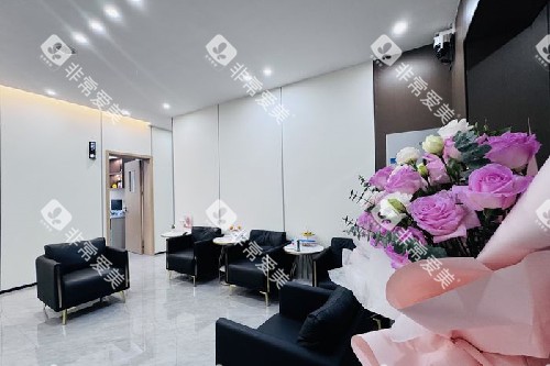 赣州青檬口腔候诊区 赣州青檬口腔候诊区