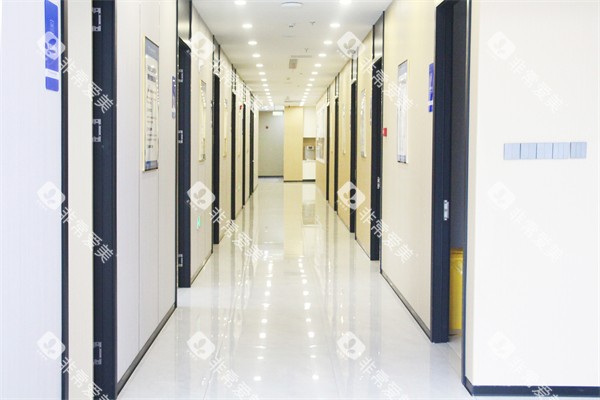 泰州中诺口腔走廊环境 泰州中诺口腔走廊环境