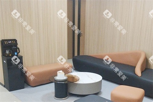 九江中辉诺一口腔休息区