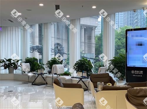 贵阳拜尔口腔接待区