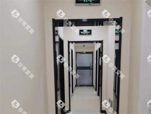 潍坊华贝口腔医院走廊