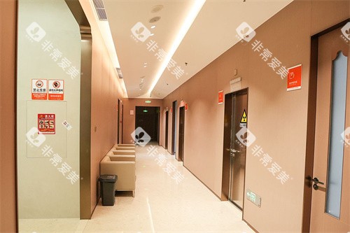 广州美云口腔走廊环境