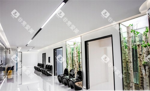 成都布莱梅联合口腔等待区 成都布莱梅联合口腔等待区