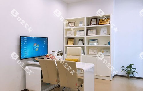 温州爱牙故事口腔牙齿治疗商谈室 温州爱牙故事口腔牙齿治疗商谈室