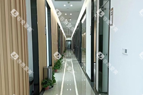 泰顺牙贝恩口腔走廊图