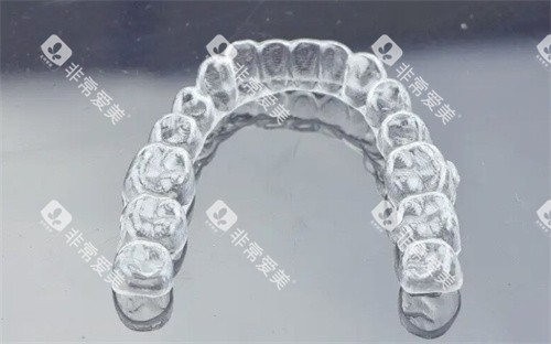 可丽尔隐形矫正牙套