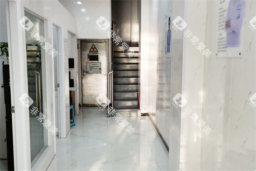 沂水洪武口腔走廊环境 沂水洪武口腔走廊环境