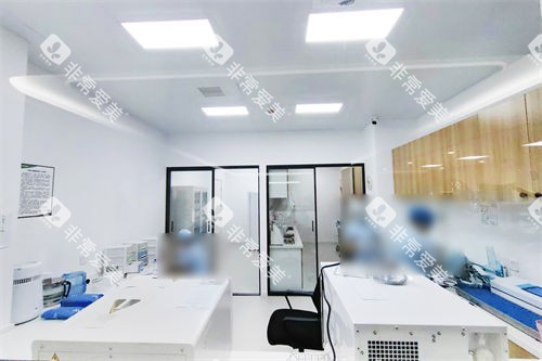 大连雅馨口腔医院消毒材料制备室 大连雅馨口腔医院消毒材料制备室