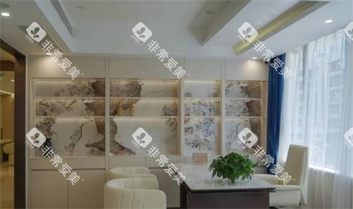 贵阳柏乐口腔接待室