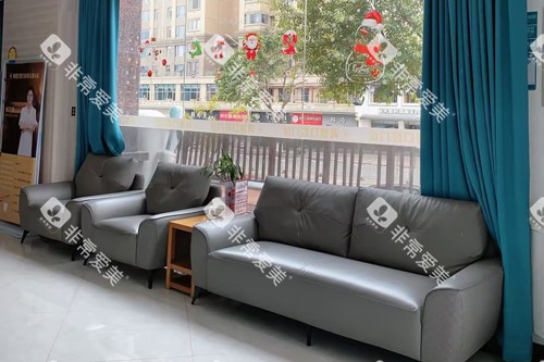 泉州海丝口腔等候区图