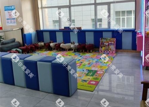 乌鲁木齐正博口腔儿童游乐区