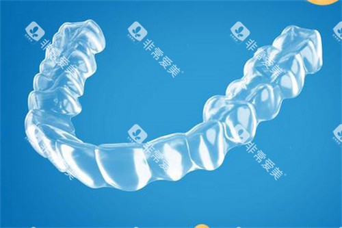 魔丽齐隐形矫正器宣传图 魔丽齐隐形矫正器宣传图