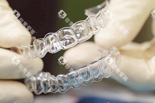 牙齿矫正隐形牙套实物展示 牙齿矫正隐形牙套实物展示