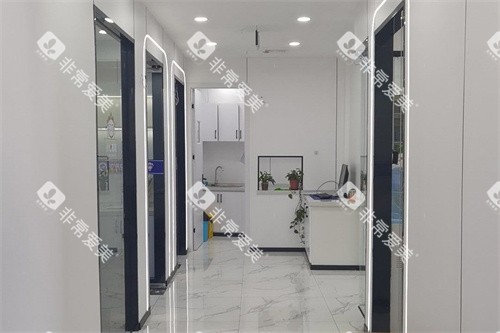 昆山六贝口腔走廊环境