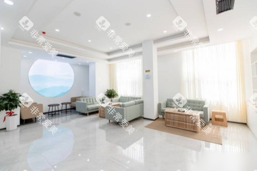 青岛维乐口腔凯悦店休息区