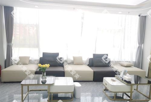 济南可恩口腔等候区