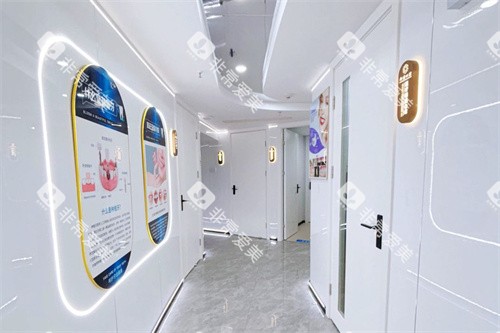 深圳御齿口腔走廊环境