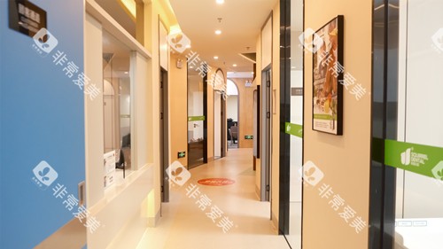 中山松鼠口腔坦洲店环境图