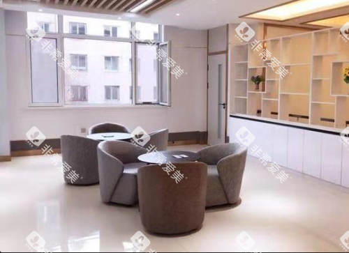 银川牙博士口腔等候区