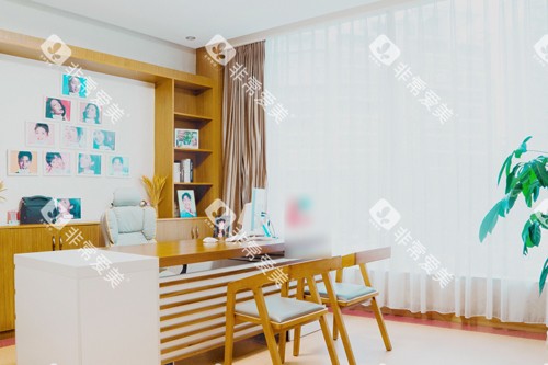 乐山达芬奇口腔沟通室 乐山达芬奇口腔沟通室