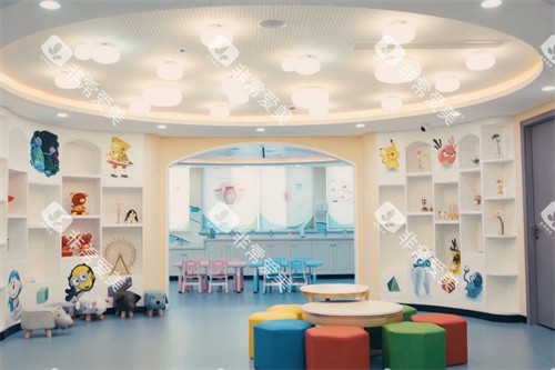 昆山嘉庆口腔医院儿童游乐区