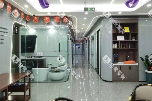 海口矫植美口腔治理室外景图