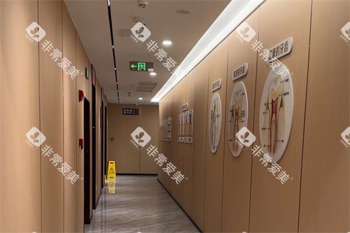 河源恒信口腔医院走廊环境 (2)