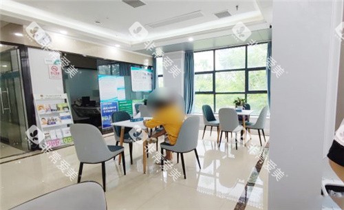 南宁岭南口腔大厅环境 南宁岭南口腔大厅环境