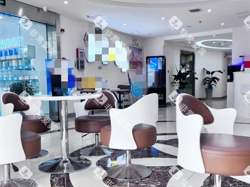 南通沪牙卫士口腔大厅环境