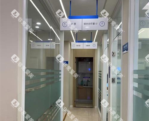 云南怡园医院口腔走廊 云南怡园医院口腔走廊