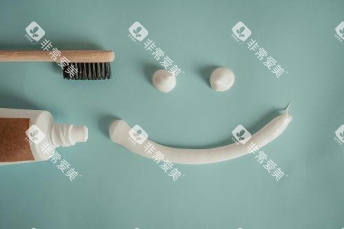 牙齿展示宣传图