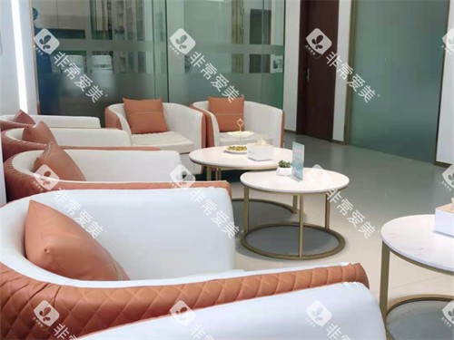 沈阳瑞思口腔休息区