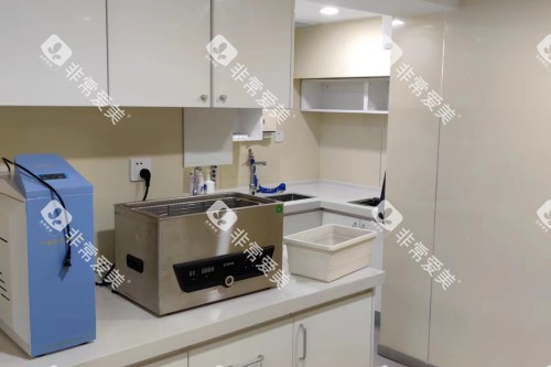 天津嘻嘻口腔操作间