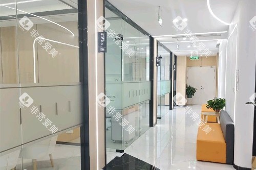 宣城有好牙口腔诊室候诊区