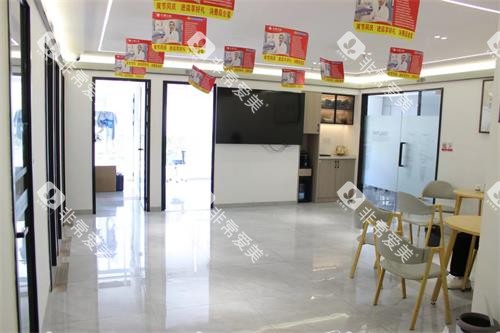 云南曲靖众康口腔大厅内部环境