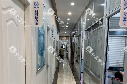 上海鑫齿口腔走廊环境