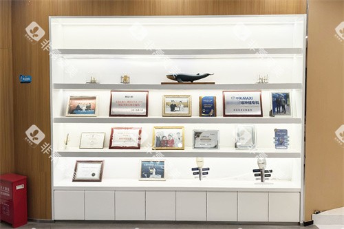 无锡维乐口腔滨湖门诊展示区