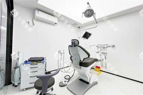 重庆中诚口腔设备