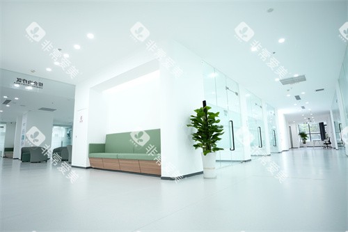 成都团圆口腔北站院区诊疗区环境