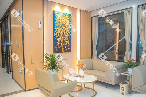 深圳诺德齿科福田总院休息区图