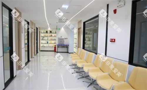 梅州万国口腔走廊照片 梅州万国口腔走廊照片