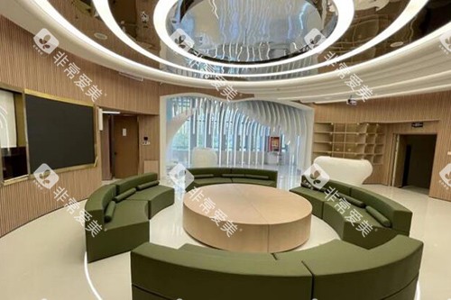 乌鲁木齐福宏林口腔等候区 乌鲁木齐福宏林口腔等候区