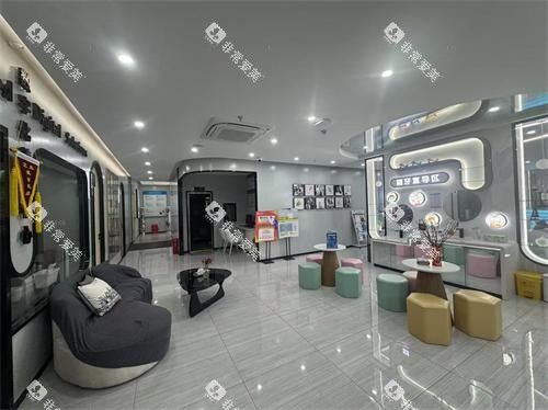 昆明良方口腔休息区环境