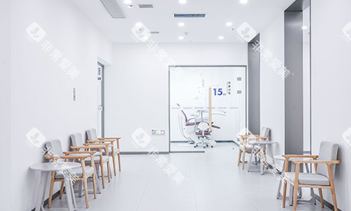 西安双宝口腔诊室外环境 西安双宝口腔诊室外环境