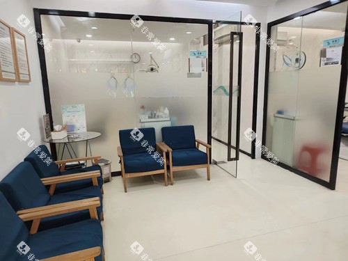 惠州致美口腔医院诊疗区候诊区